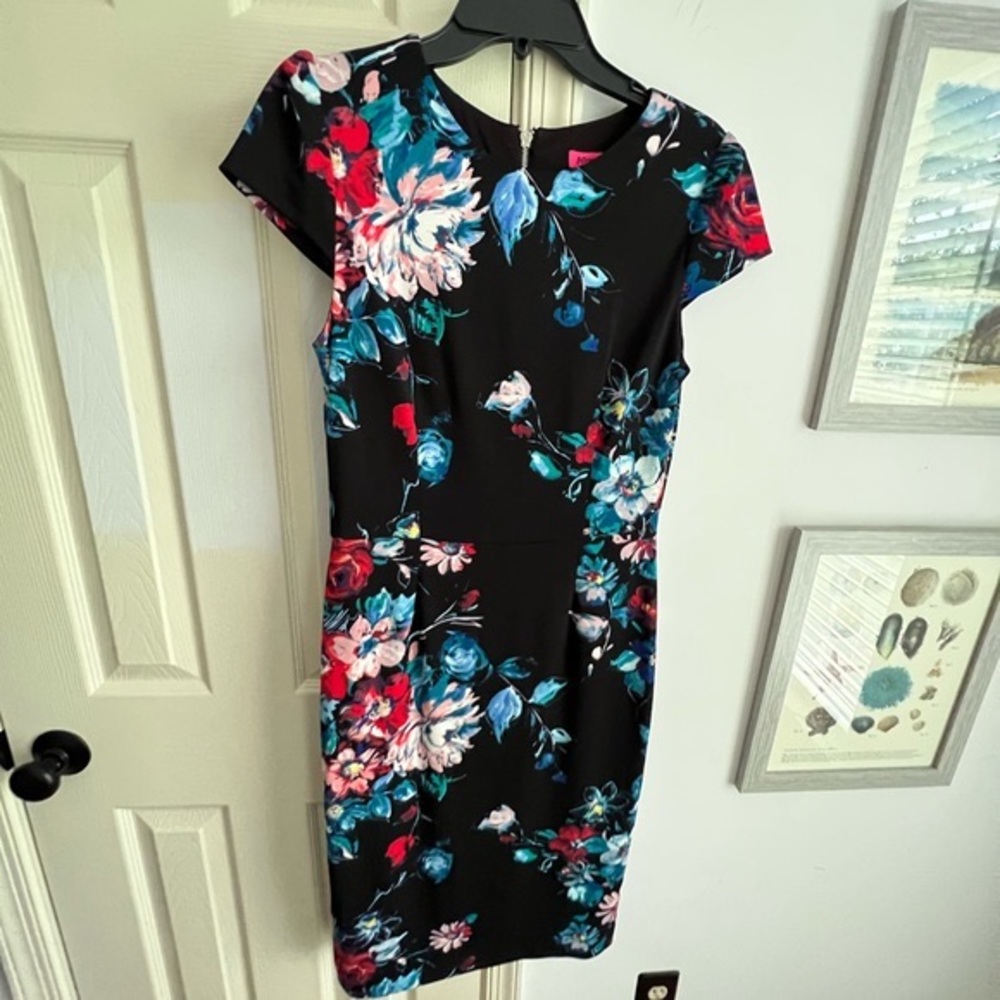 Betsey Johnson black floral fitted dress 10